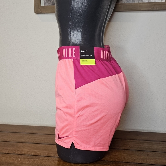 Nike Girls Standard FIT - Picture 3 of 5